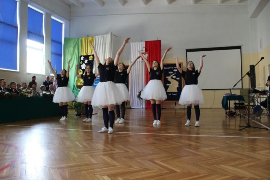 Obchodzili jubileusz 70-lecia szkoły - zdjęcie 17