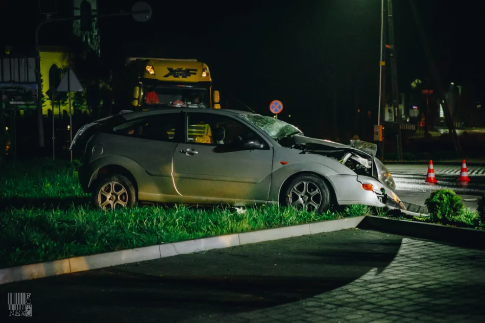 Kierowca busa ukarany mandatem - zdjęcie 10