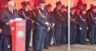 Wicepremier Szydło do strażaków: "To wielkie wyróżnienie - mieć poczucie że służba którą pełnicie jest doceniana i szanowana" - zdjęcie 3