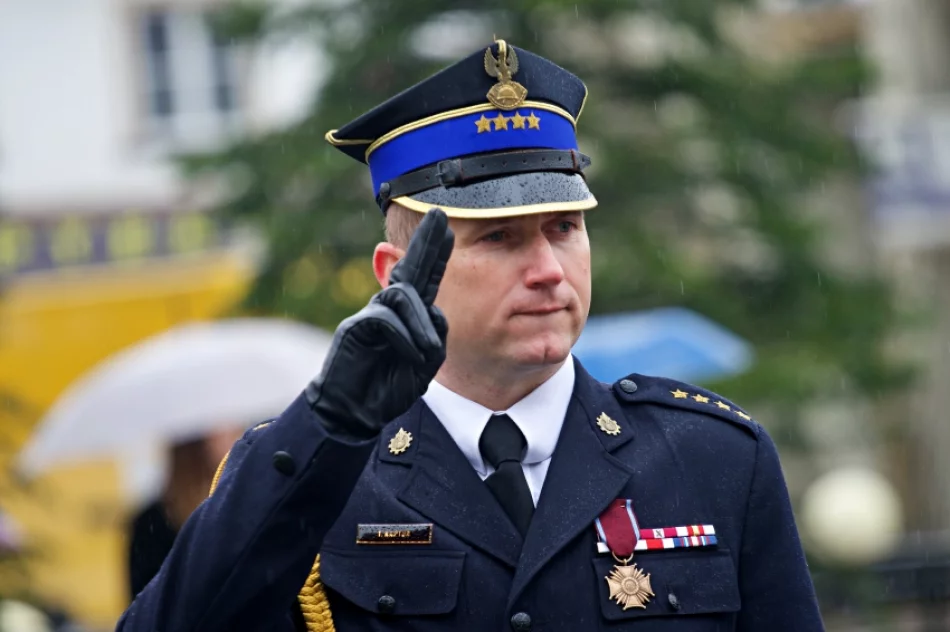 Wicepremier Szydło do strażaków: "To wielkie wyróżnienie - mieć poczucie że służba którą pełnicie jest doceniana i szanowana" - zdjęcie 6