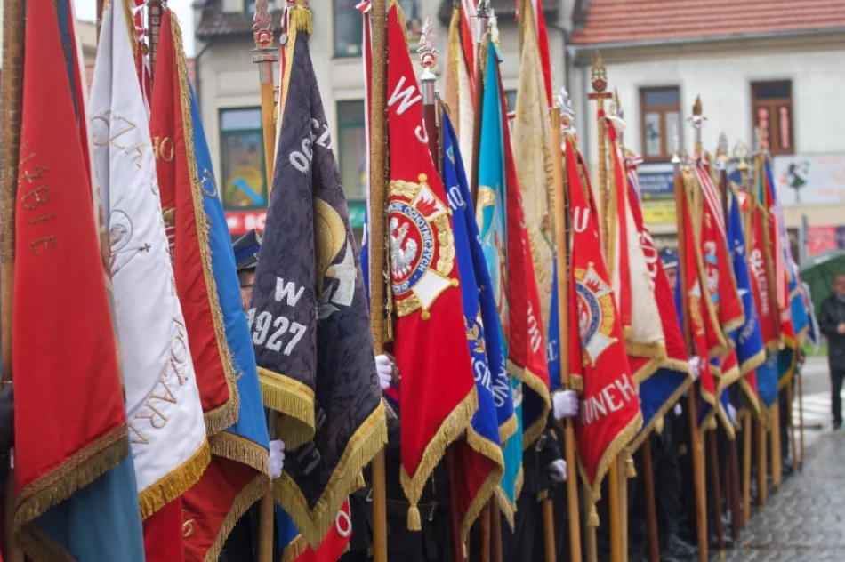 Wicepremier Szydło do strażaków: "To wielkie wyróżnienie - mieć poczucie że służba którą pełnicie jest doceniana i szanowana" - zdjęcie 7