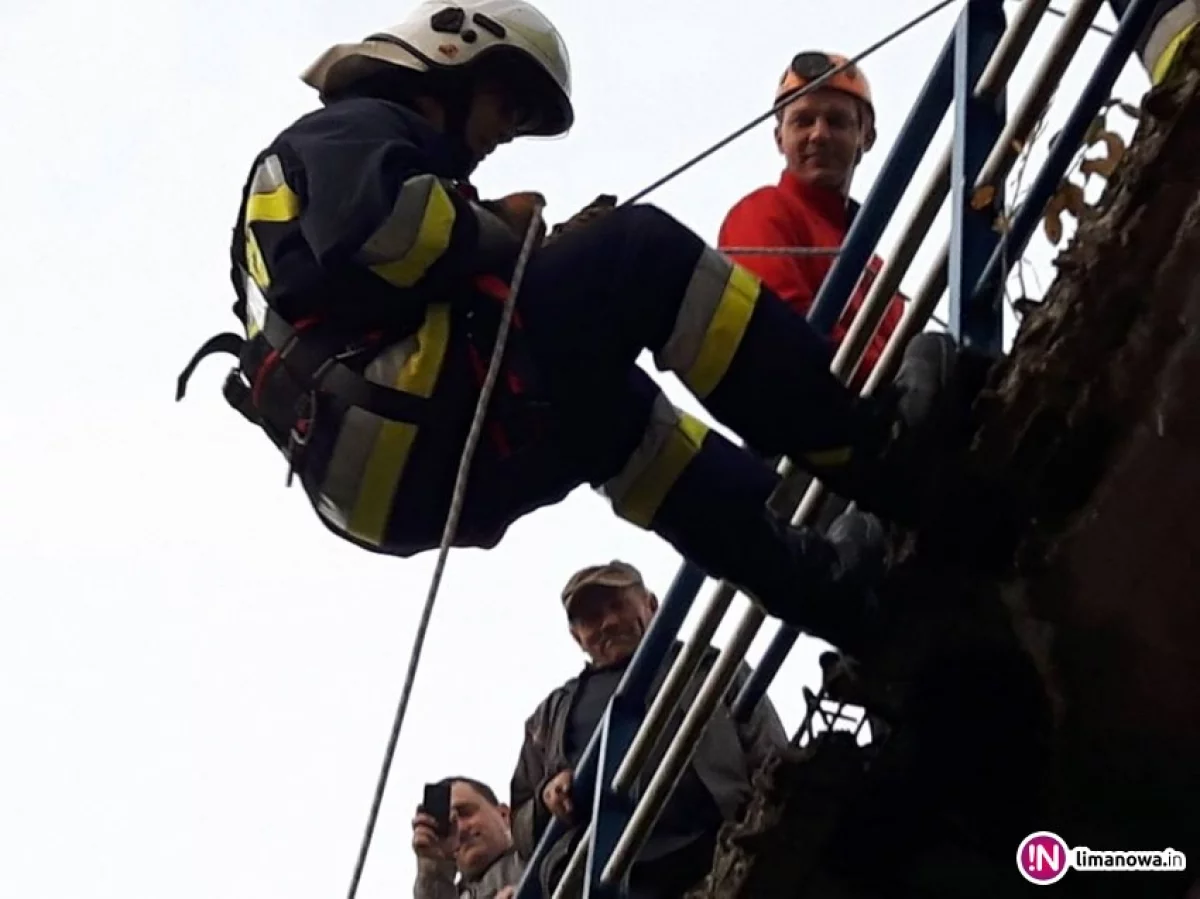Strażacy-ochotnicy ćwiczyli ratownictwo wysokościowe
