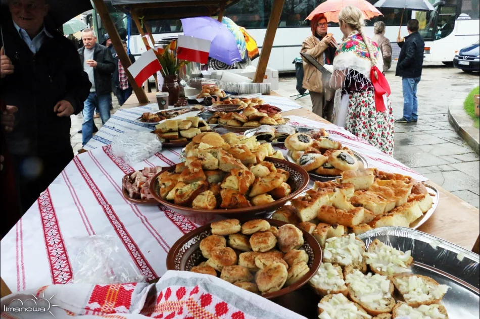 KULINARNE BOGACTWO POGRANICZA NA LIMANOWSKIM RYNKU - zdjęcie 3