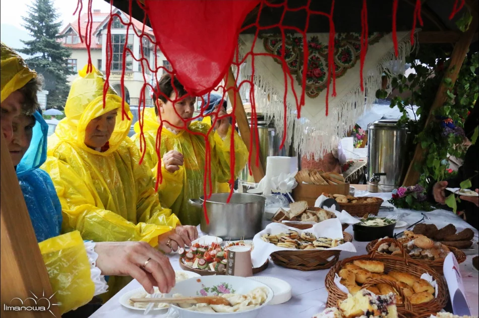 KULINARNE BOGACTWO POGRANICZA NA LIMANOWSKIM RYNKU - zdjęcie 12