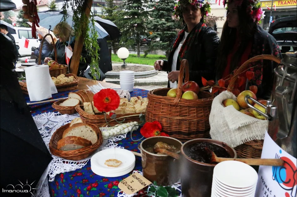 KULINARNE BOGACTWO POGRANICZA NA LIMANOWSKIM RYNKU - zdjęcie 20