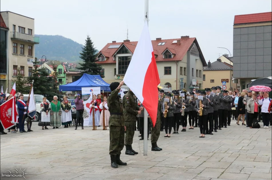 Limanowianie uczcili 228. rocznicę uchwalenia Konstytucji 3 Maja - zdjęcie 3