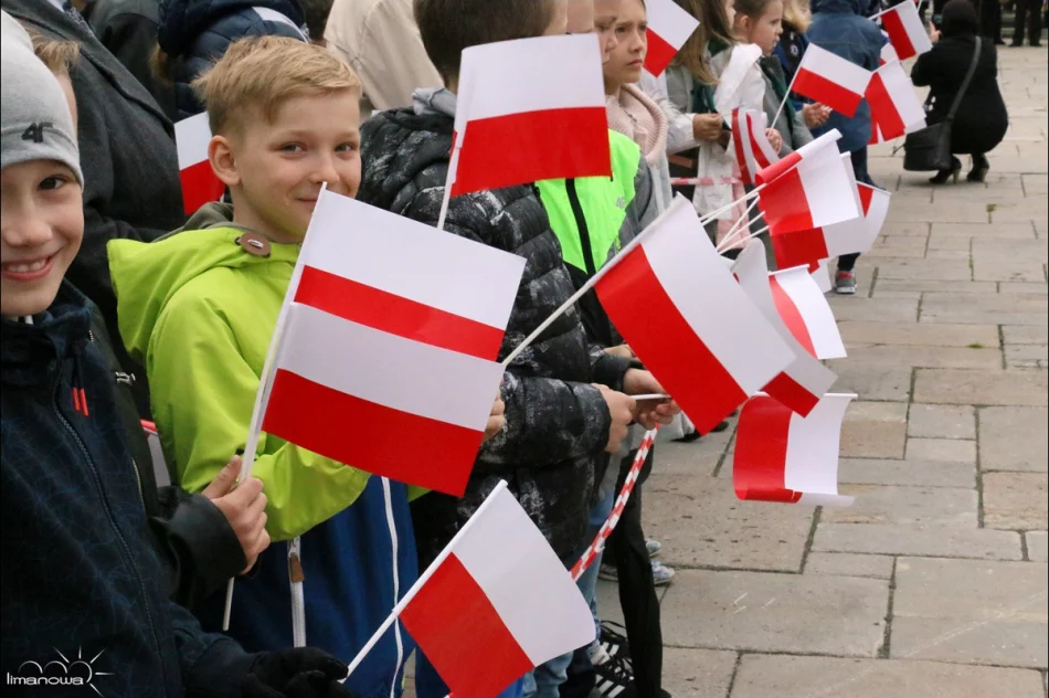 Limanowianie uczcili 228. rocznicę uchwalenia Konstytucji 3 Maja - zdjęcie 12