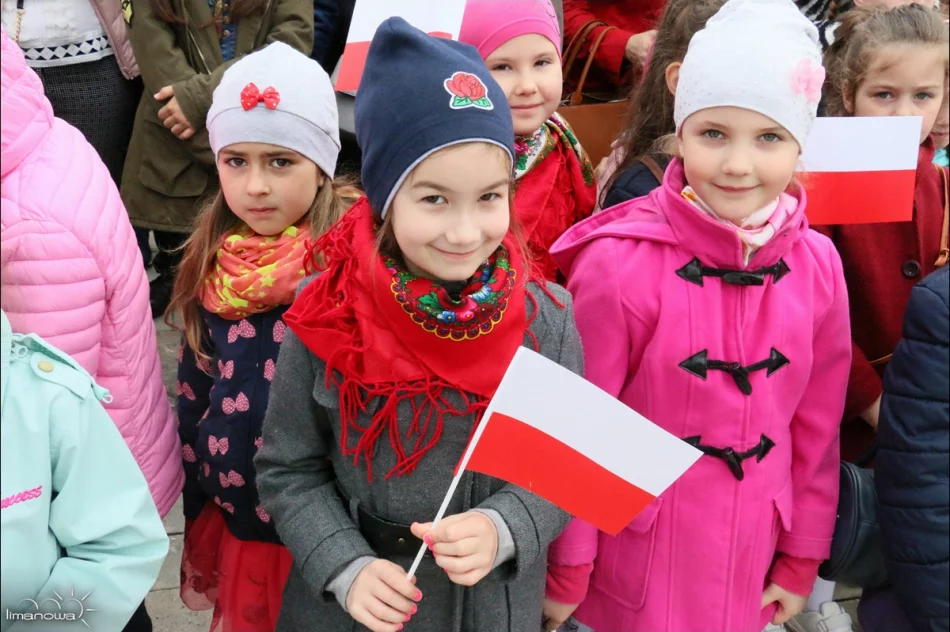 Limanowianie uczcili 228. rocznicę uchwalenia Konstytucji 3 Maja - zdjęcie 16