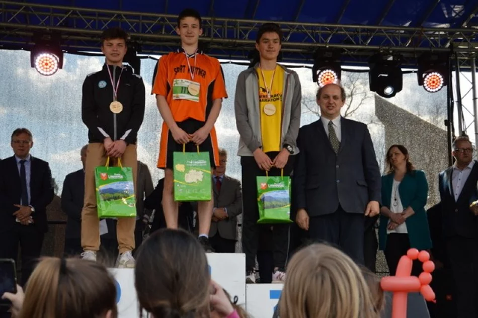 8 Bieg Ziemi Limanowskiej w mistrzowskiej obsadzie i z rekordami - zdjęcie 18