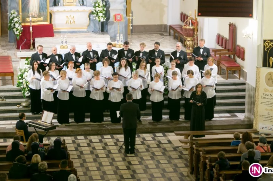 Chórzyści promowali swoją płytę w maryjnych sanktuariach - zdjęcie 3