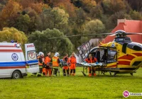 55-latek, który chciał zatrzymać staczający się ciągnik, miał 2 promile (wideo) - zdjęcie główne