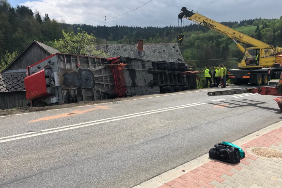 Ciężarówce miał zajechać drogę inny kierowca - firma szuka świadków zdarzenia - zdjęcie 5