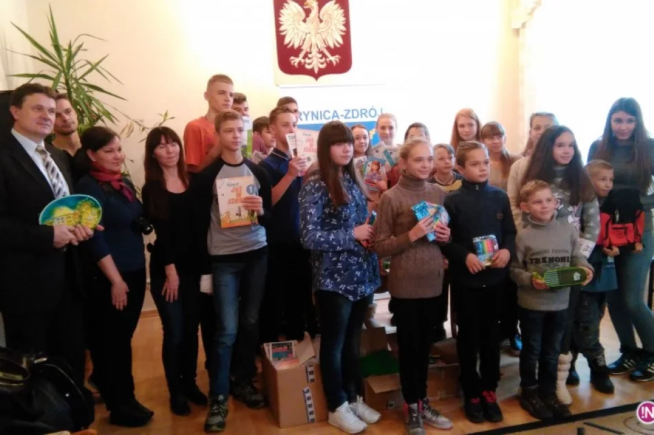 Przybory szkolne dla dzieci na Ukrainie rozdane! - zdjęcie 2