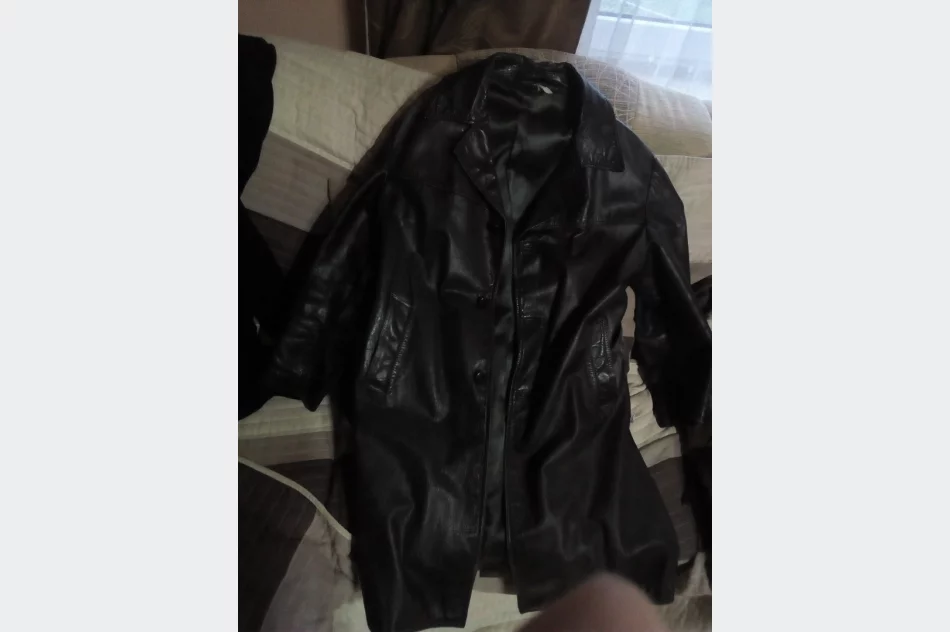 Sprzedam płaszcz skórzany - zdjęcie 2