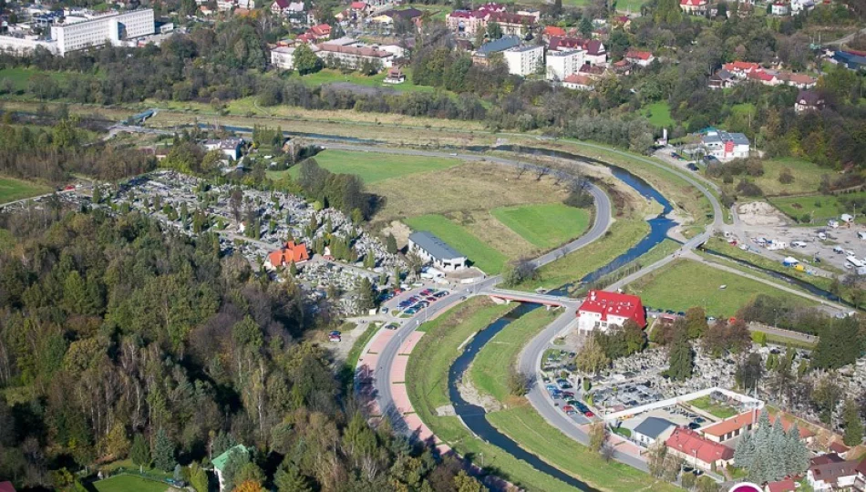 Za 600 tys. zł miasto kupiło działkę pod rekreację - zdjęcie 1