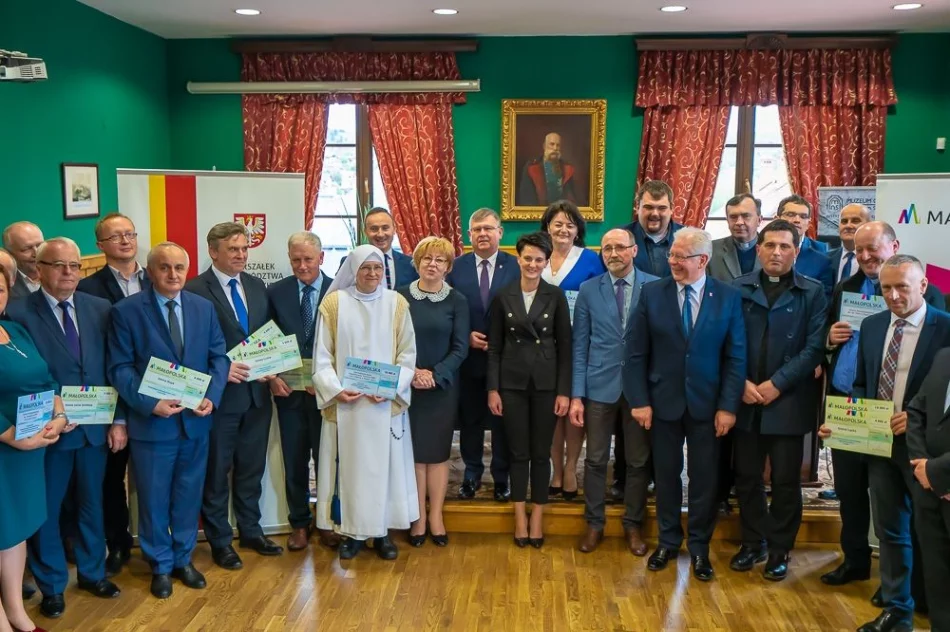 Kamienna kapliczka przejdzie renowację - zdjęcie 2