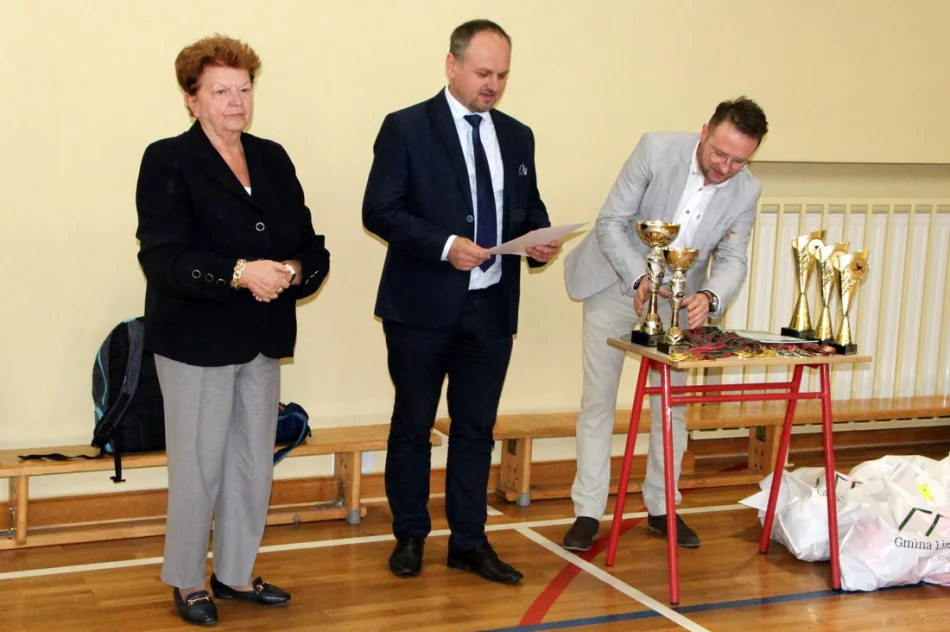 Mistrzostwa gminy w piłce nożnej chłopców i dziewczat ur. 2006 i młodszych - zdjęcie 20