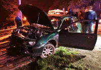 Kto kierował pojazdem? Do szpitala trafił pijany 22-latek - zdjęcie główne