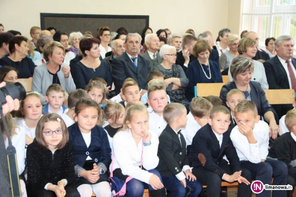 Szkoła przez lata nie mogła używać imienia Królowej Korony Polskiej - zdjęcie 4