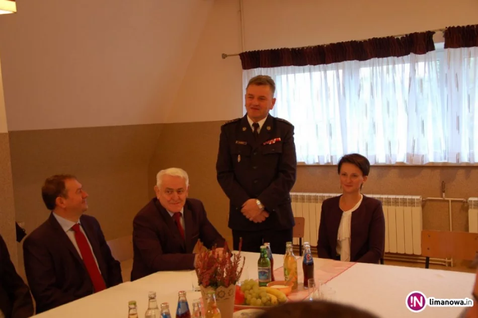 Nowe mundury dla strażaków-ochotników - zdjęcie 4