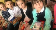 Szkolny konkurs pięknego czytania w Szkole Podstawowej im. Juliana Tuwima w Kaninie  - zdjęcie 2