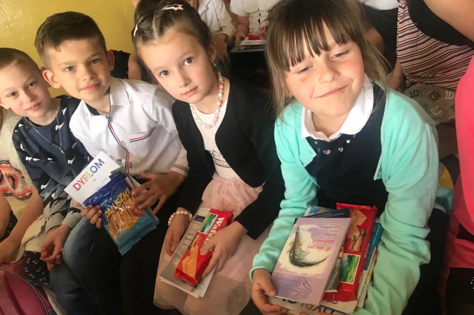Szkolny konkurs pięknego czytania w Szkole Podstawowej im. Juliana Tuwima w Kaninie  - zdjęcie 2