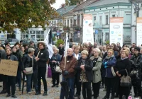 Profanacja znaku Polski Walczącej? Organizatorzy Czarnego Protestu: szanujemy nasz kraj i symbole jemu przypisane - zdjęcie główne
