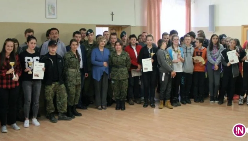 Maszerowali szlakiem Legionów na Limanowszczyźnie - zdjęcie 1