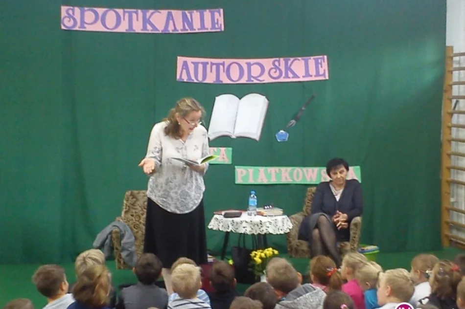Uczniowie spotkali się z autorką książek dla dzieci i młodzieży - zdjęcie 3