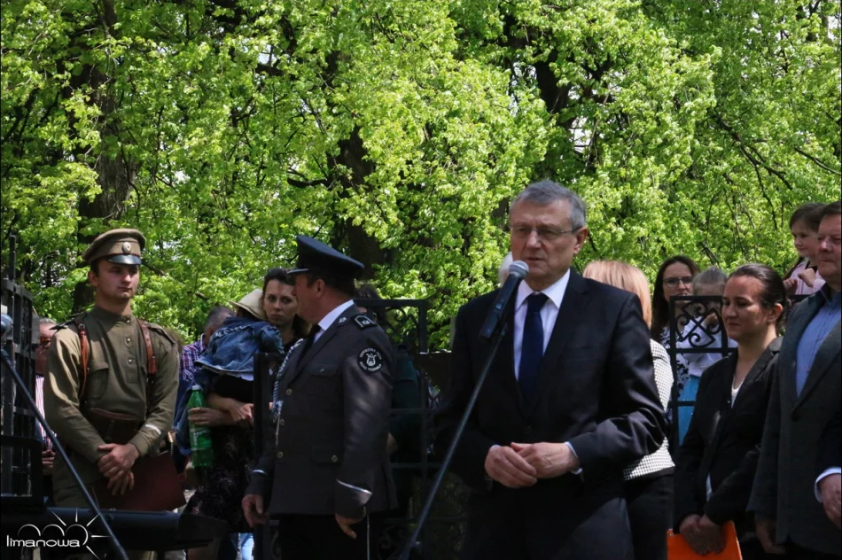  UROCZYSTOŚĆ NA JABŁONIECKIM CMENTARZU - zdjęcie 13