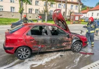 Płonął samochód na ulicy Piłsudskiego - zdjęcie główne