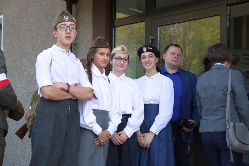 Otwarto Izbę Pamięci 1 Pułku Strzelców Podhalańskich AK w Słopnicach - zdjęcie 4