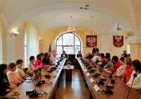 Bibliotekarze z całego powiatu spotkali się na konferencji - zdjęcie główne