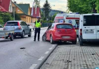 50-latek  zasłabł za kierownicą. Nagranie z momentu kolizji - zdjęcie główne