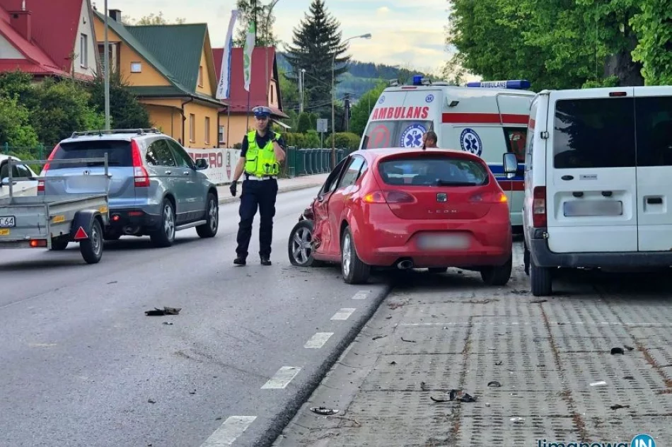 50-latek  zasłabł za kierownicą. Nagranie z momentu kolizji - zdjęcie 5