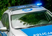 Koło odpadło od ciężarówki i uderzyło w inny samochód - zdjęcie główne