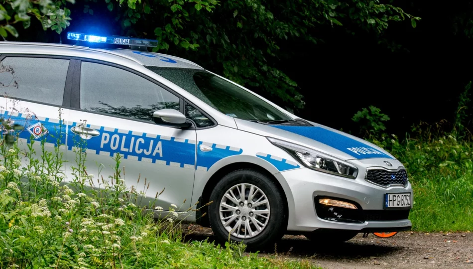 7-latka pilnie potrzebowała pomocy, w transporcie pomógł policjant - zdjęcie 1