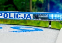 Policja szuka sprawcy kolizji na skrzyżowaniu - zdjęcie główne