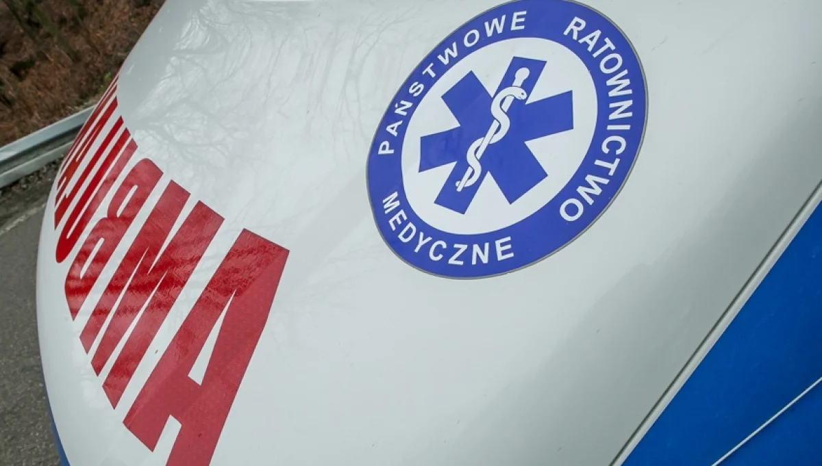 Mężczyzna nie przeżył upadku ze schodów