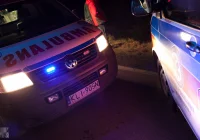 Nietrzeźwy 53-latek zatoczył się pod nadjeżdżające auto - zdjęcie główne