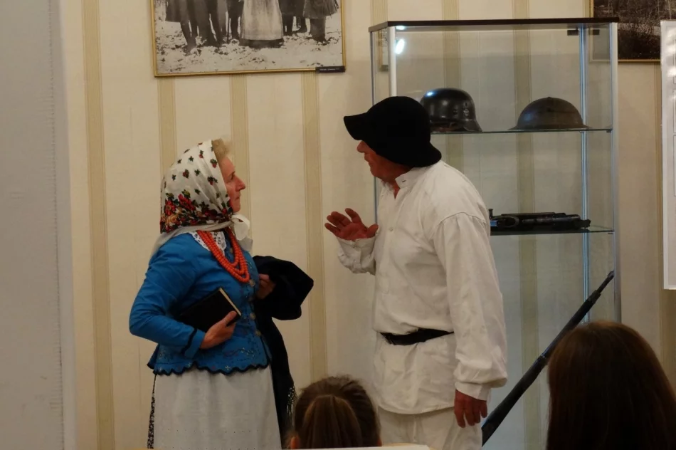 Duch Josefa Rotha w limanowskim muzeum - zdjęcie 9