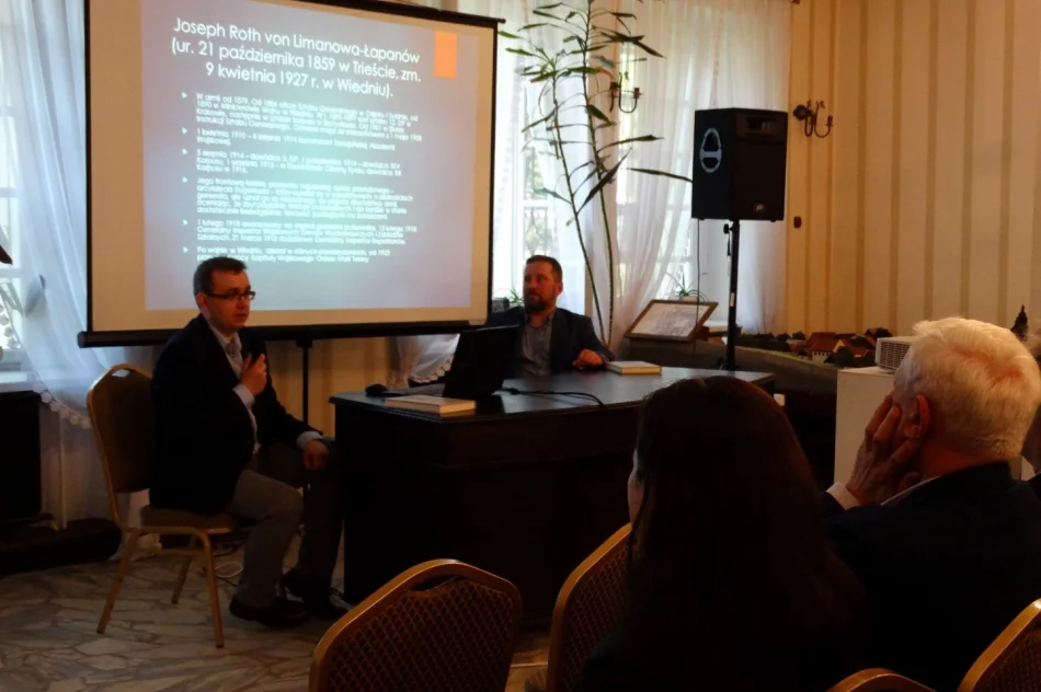 Duch Josefa Rotha w limanowskim muzeum - zdjęcie 20