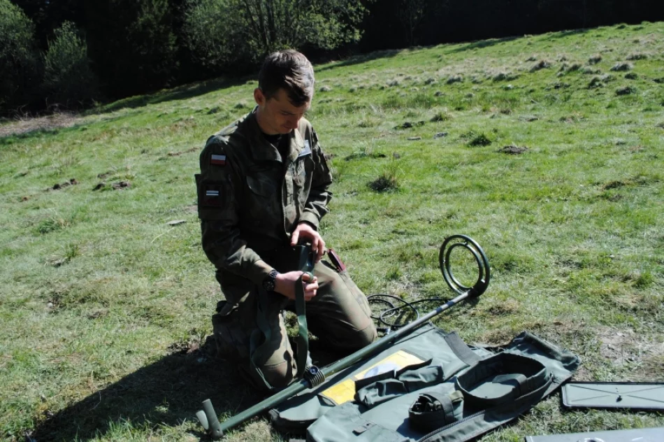 Młodzież na obozie klas wojskowych - zdjęcie 12