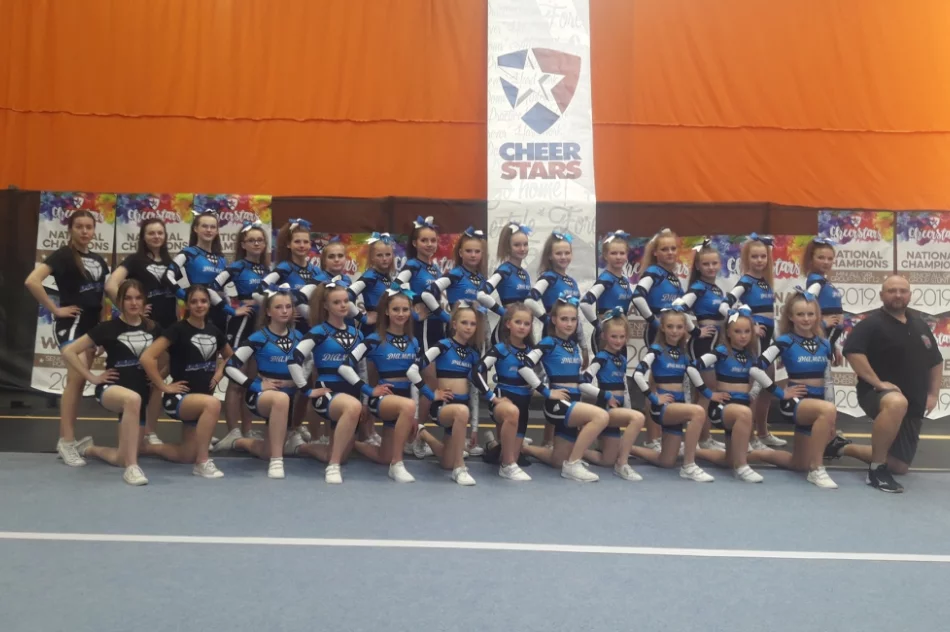 Sukces cheerleaderek w międzynarodowym konkursie - zdjęcie 3