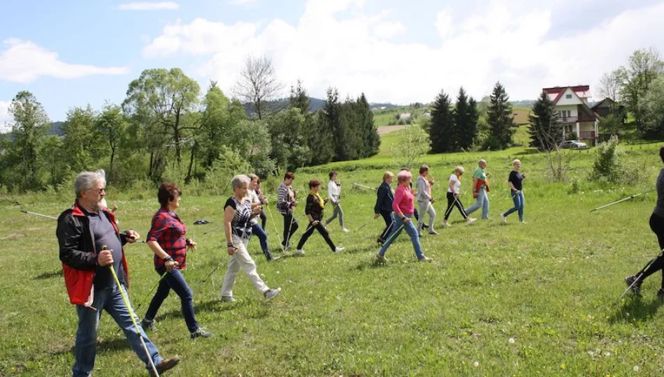 Nordic walking także dla seniorów - zdjęcie 1