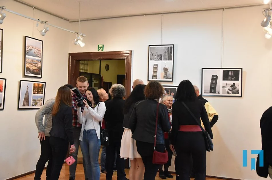 Uczniowie Szkoły Fotografii prezentują swoje prace - zdjęcie 5