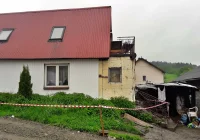 Romowie mają zamieszkać w szkole - zdjęcie główne