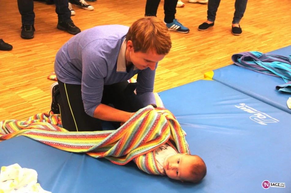 Maluchy tańczą w chuście - zdjęcie 3