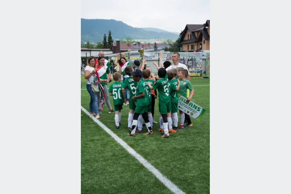 Piłkarskie zmagania Żaków rozpoczęły III Summer Kajet Cup - zdjęcie 15