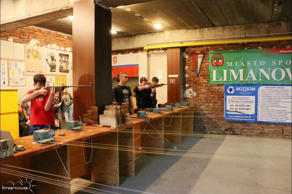 Podsumowanie Otwartych Zawodów w Strzelectwie Sportowym z Okazji Dnia Dziecka - zdjęcie 5